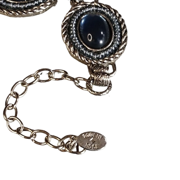 Robert Rose blue stone necklace. - Picture 3 of 4